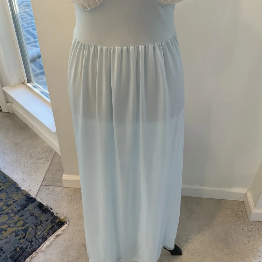 Caresse Blue and White Lace Chemise - Picture 5 of 13